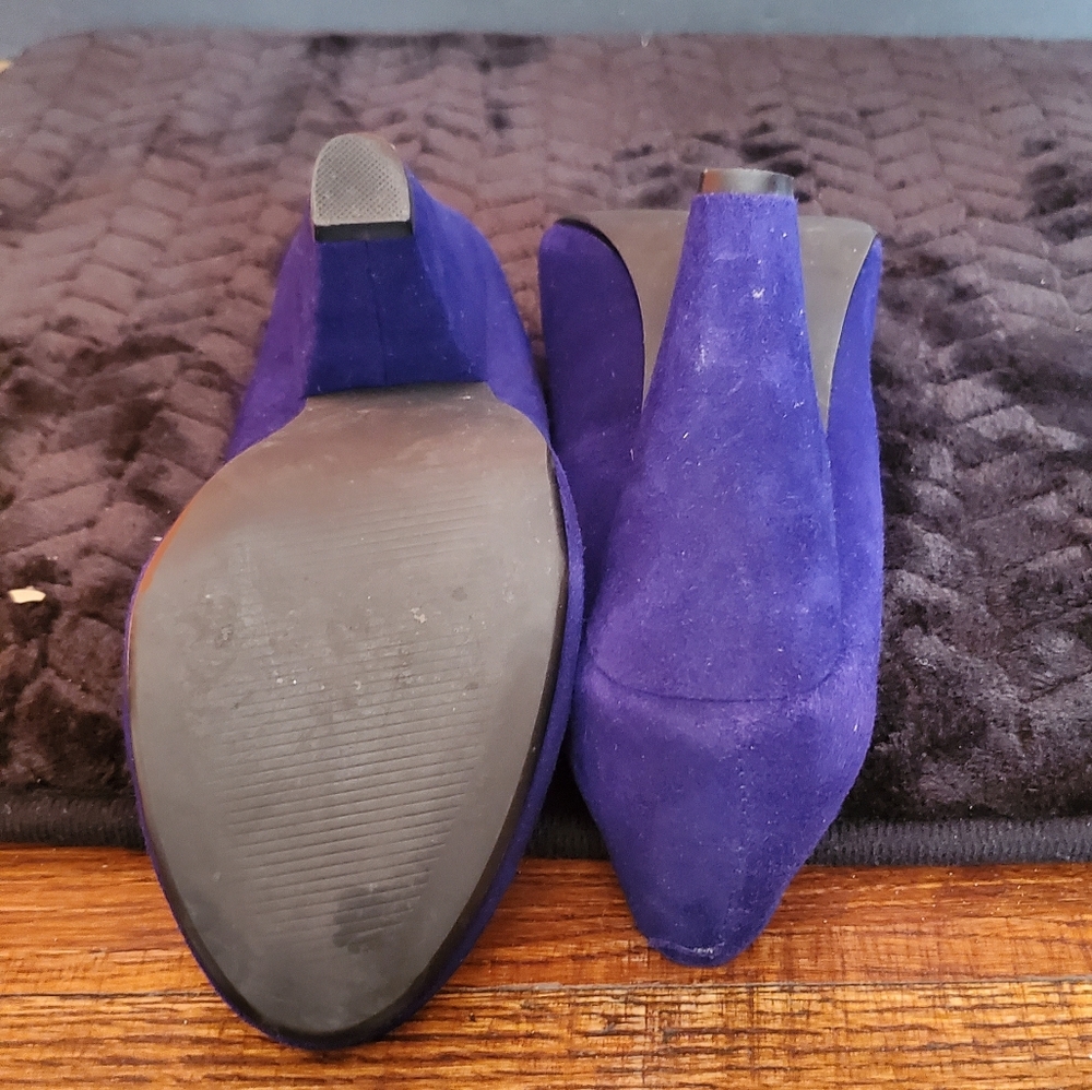 Suede shoes